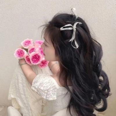莫拉莱斯夫人的骨架